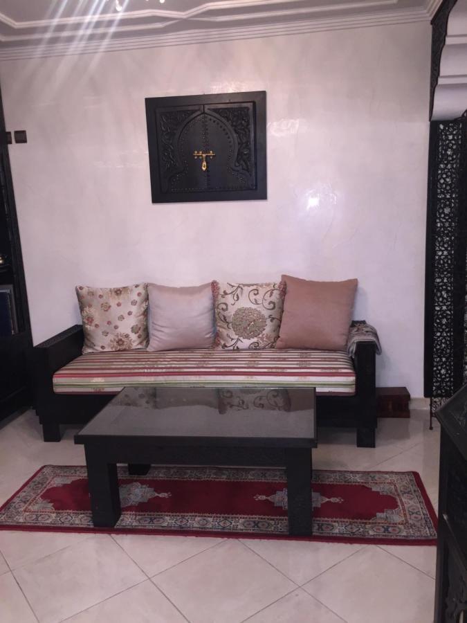 Ayam Room Salé Luaran gambar